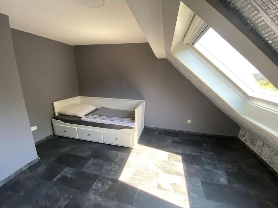 Ferien-villa Direkt Am Rhein Sauna/whirlpool